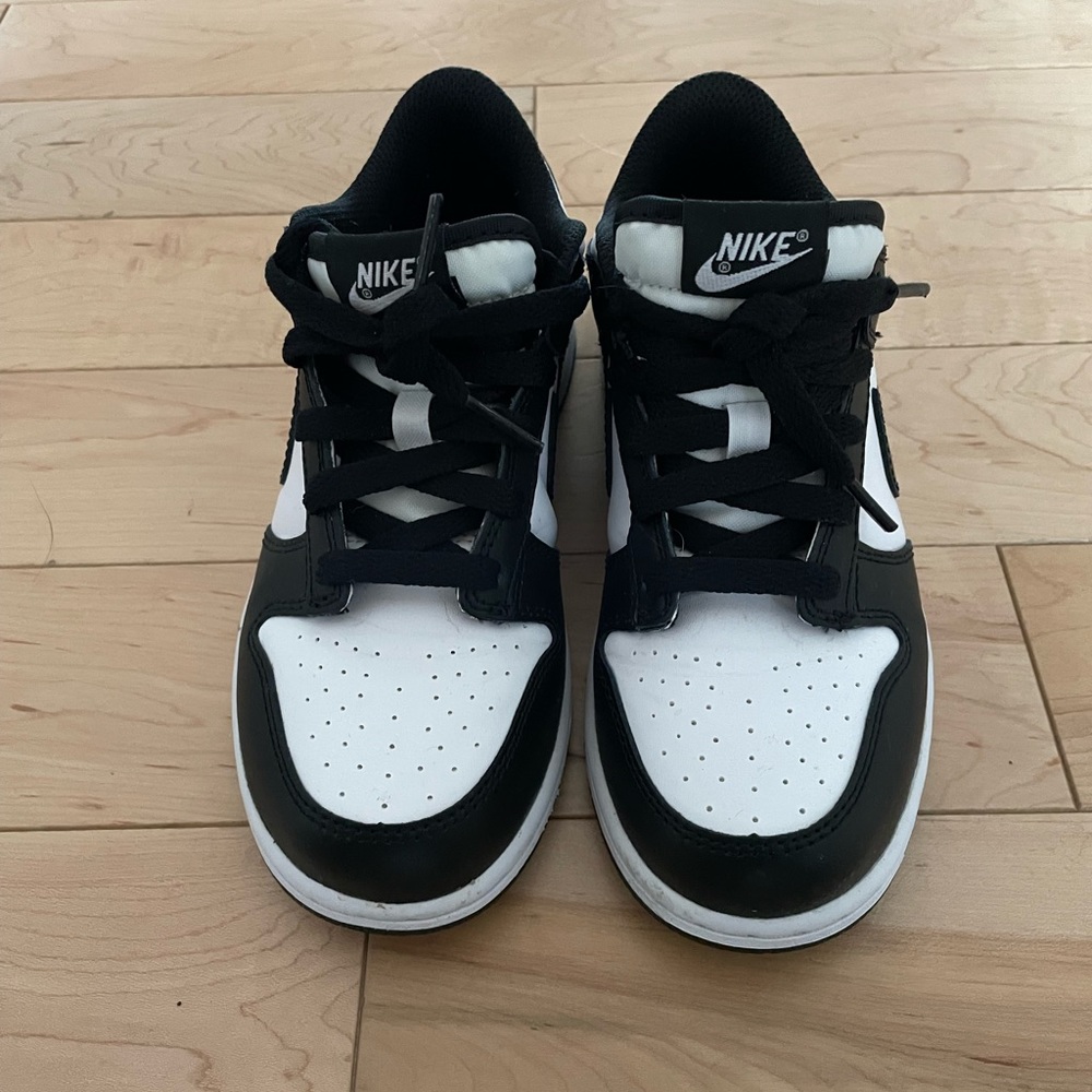 Nike Dunk Low Big Kids’ Black White Panda